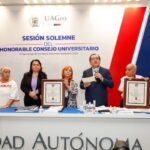 Javier Saldaña hace entrega de Doctorado Honoris Causa Post-Mortem a Rosario Ibarra de la Garza